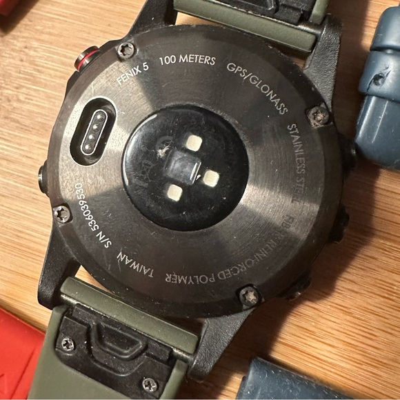 Garmin Fenix 5 - Picture 3 of 16